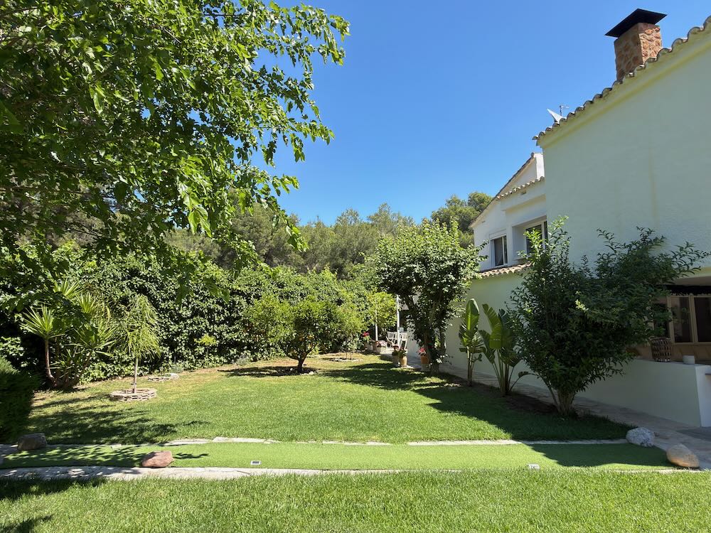 Property 2504 - Image 37